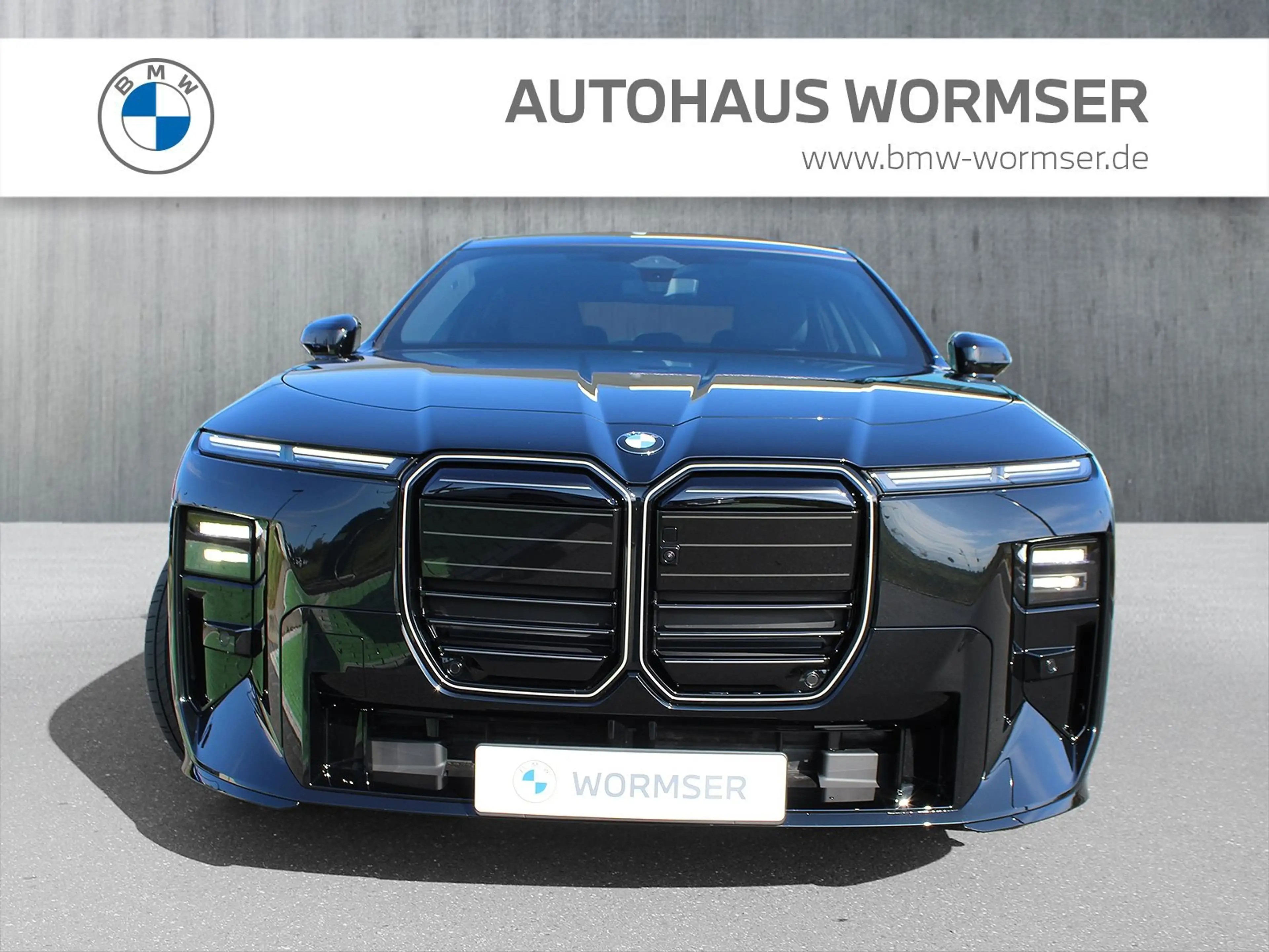 BMW i7 50 xDrive — photo 2