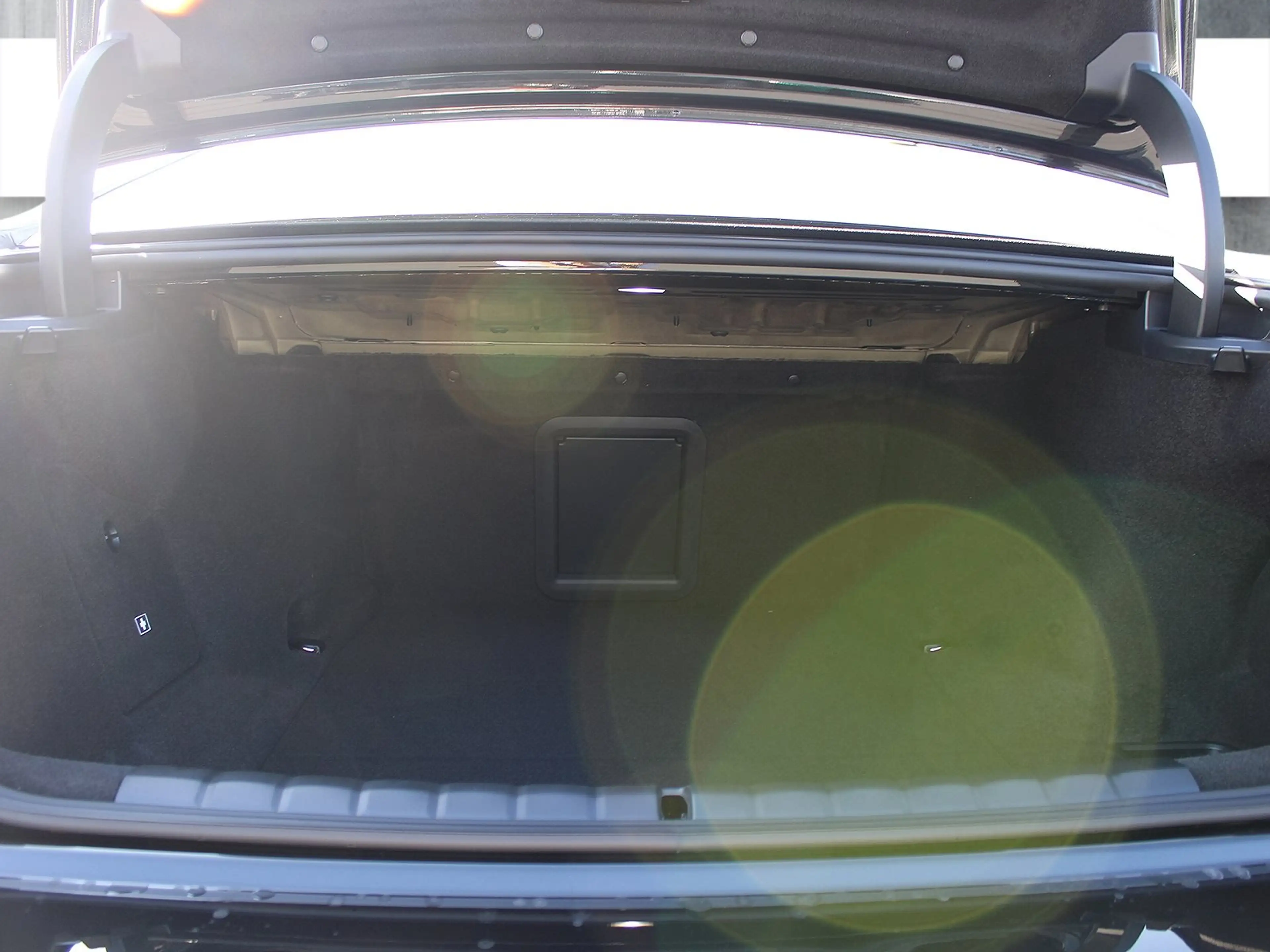 BMW i7 50 xDrive — photo 7