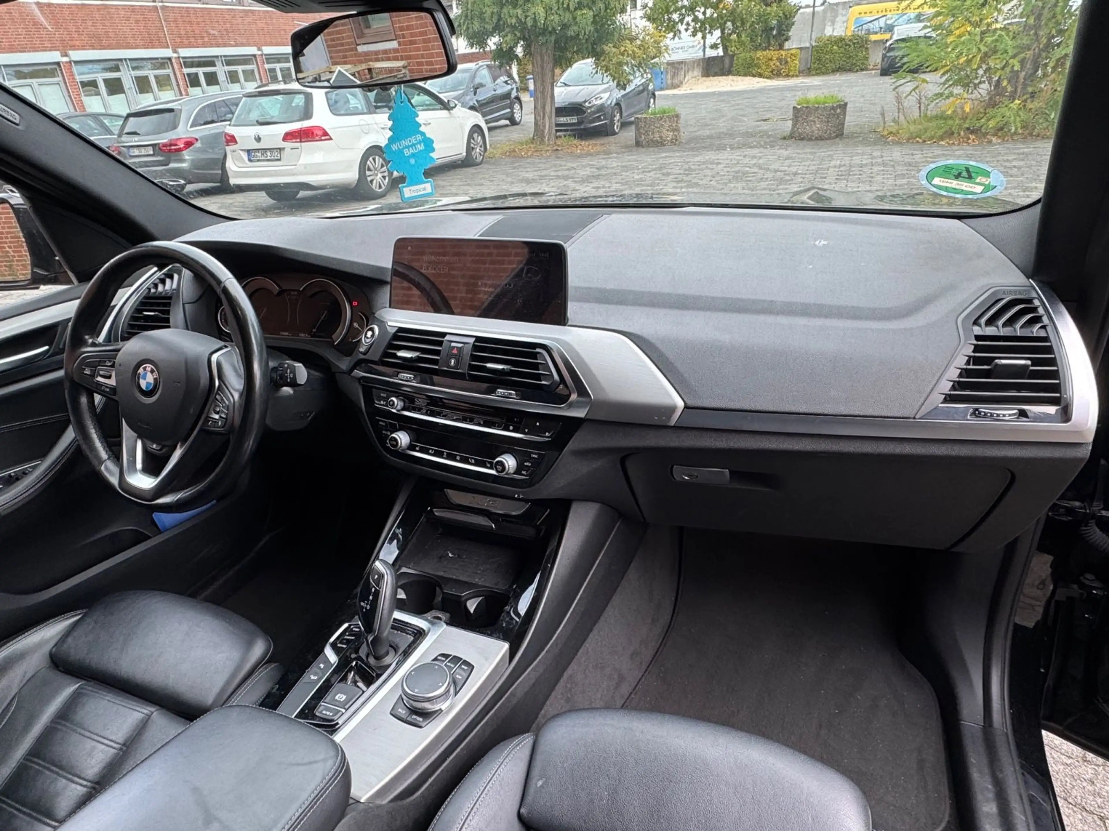 BMW X3 xDrive 20 d Advantage *PANO*LEDER*PARKASSIST* — photo 10