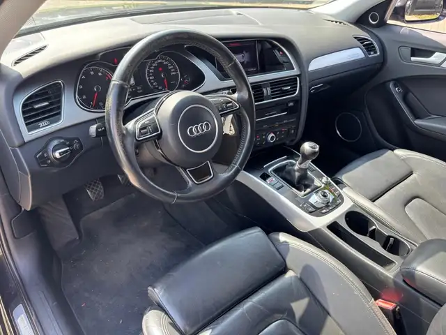 Audi A4 view 13