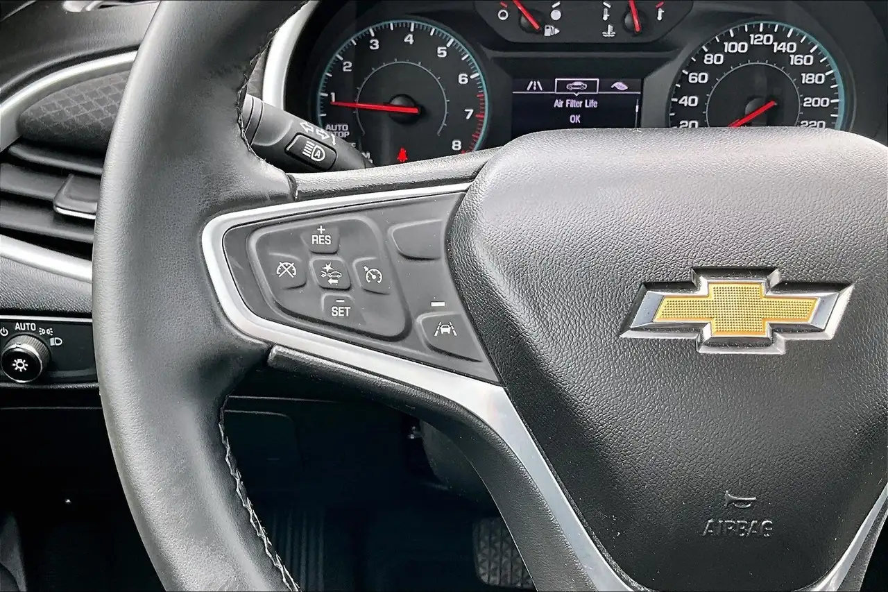 Chevrolet Malibu снимка Chevrolet Malibu
