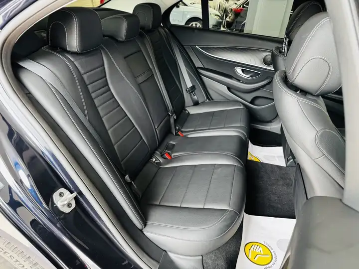 Mercedes-Benz Clase E 2022, foto 25