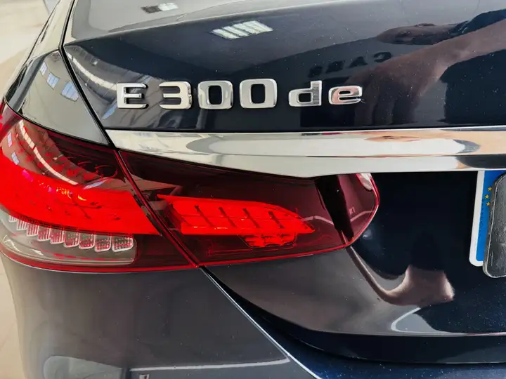 Mercedes-Benz Clase E 2022, foto 18