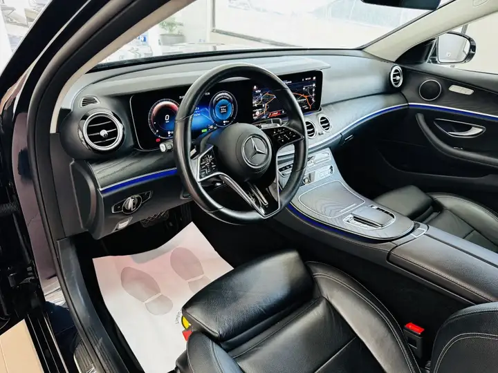 Mercedes-Benz Clase E 2022, foto 34