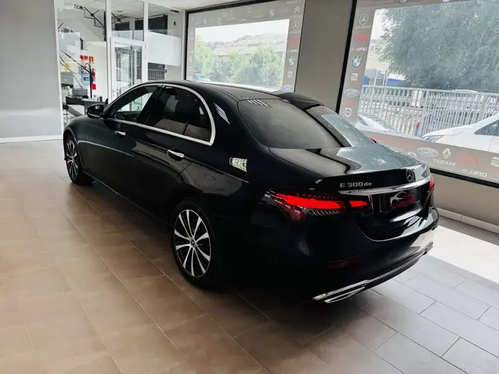 Mercedes-Benz Clase E 2022, foto 3