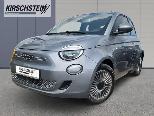 Fiat 500e Icon Sitzheizung Navi Klimaautomatik PDC