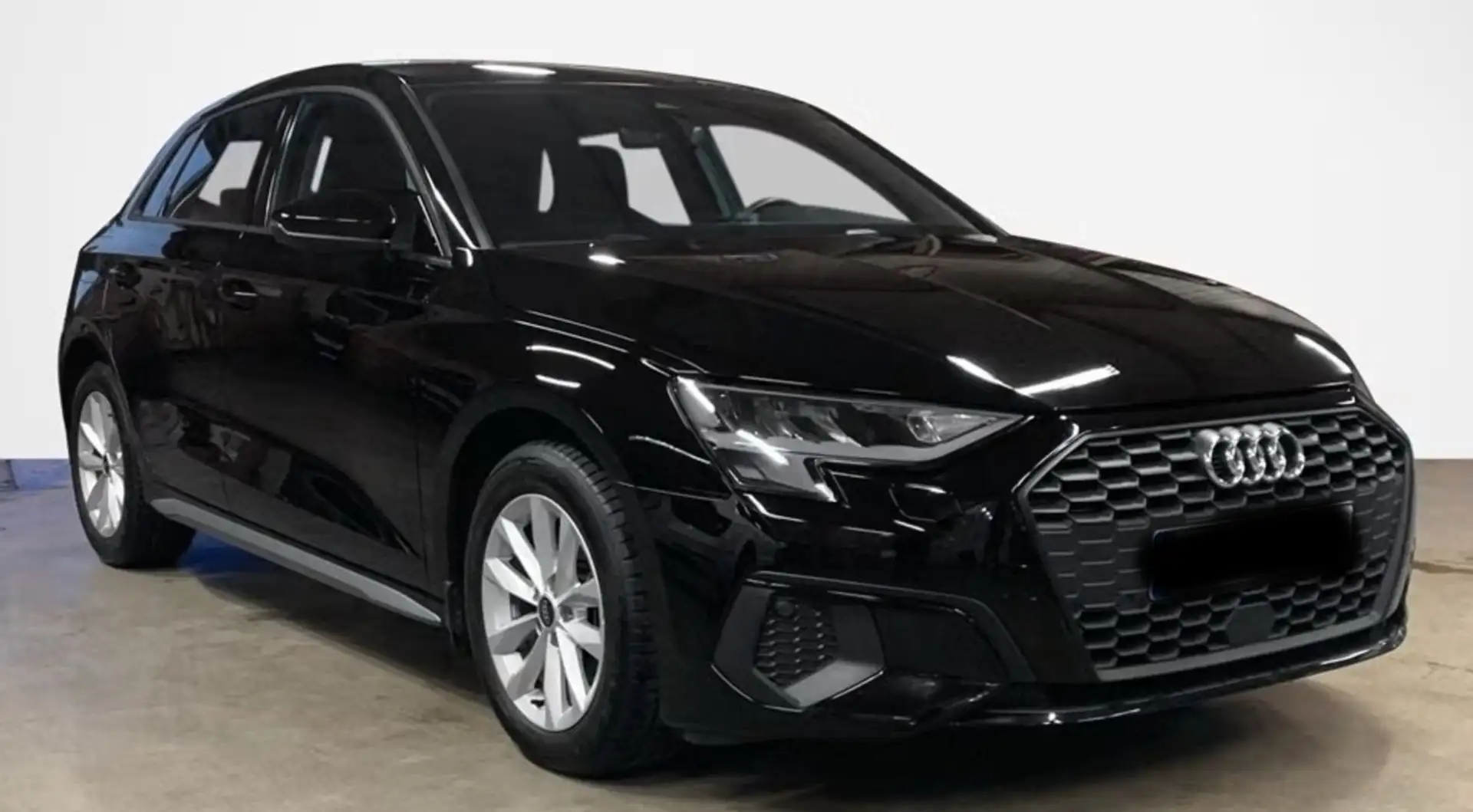 Audi A3 Sportback 35 TFSI*AHK Schwarz - 2