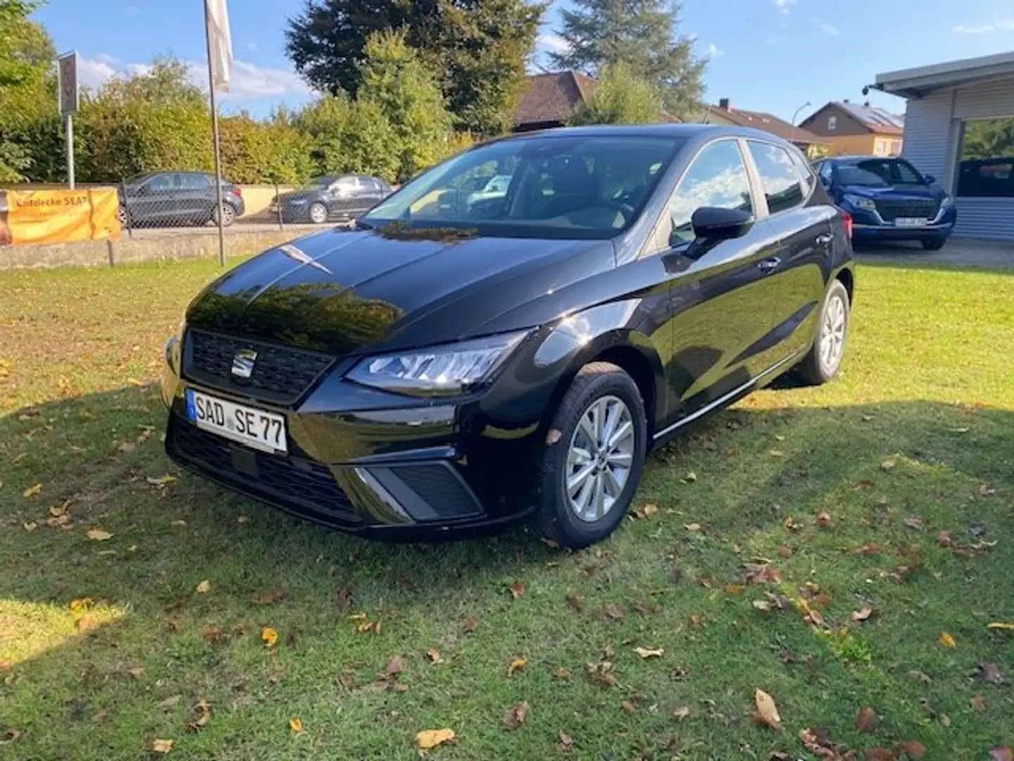 SEAT Ibiza 1.0 TSI Road Edition Schwarz - 1