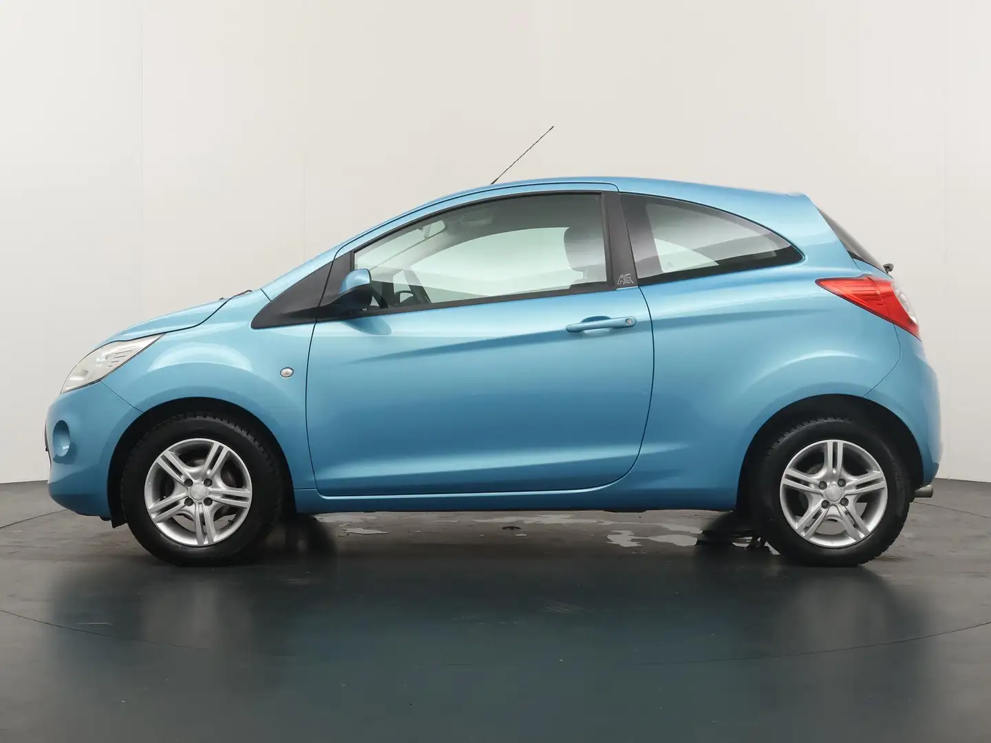 Ford Ka/Ka+ 1.2 Cool & Sound start/stop Bleu - 2