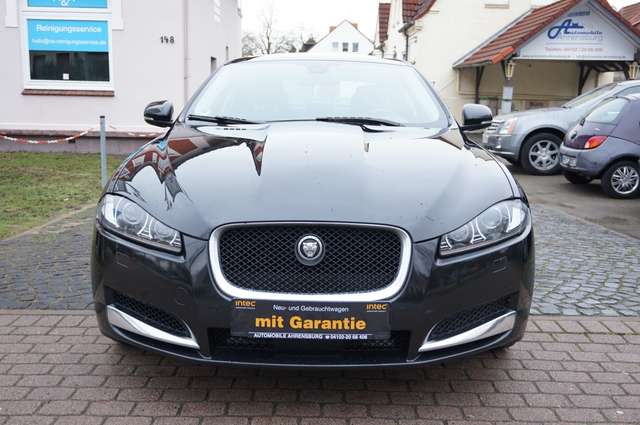 Jaguar XF 3.0 V6 Diesel*AUTOMATIK*NAVI*LEDER*XENON
