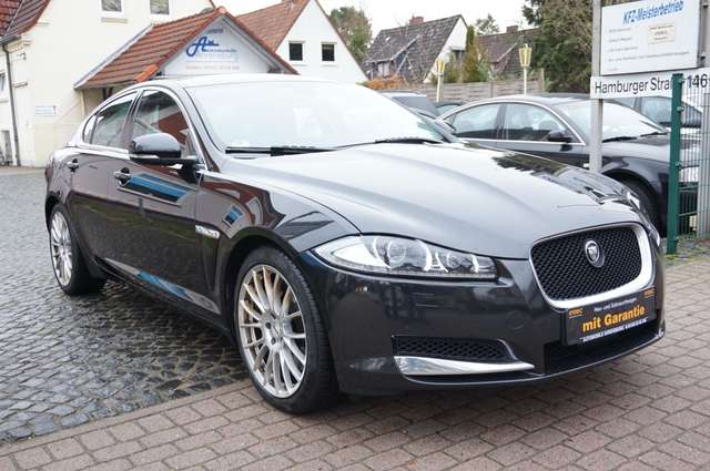 Imagine Jaguar XF 3.0 V6 Diesel*AUTOMATIK*NAVI*LEDER*XENON