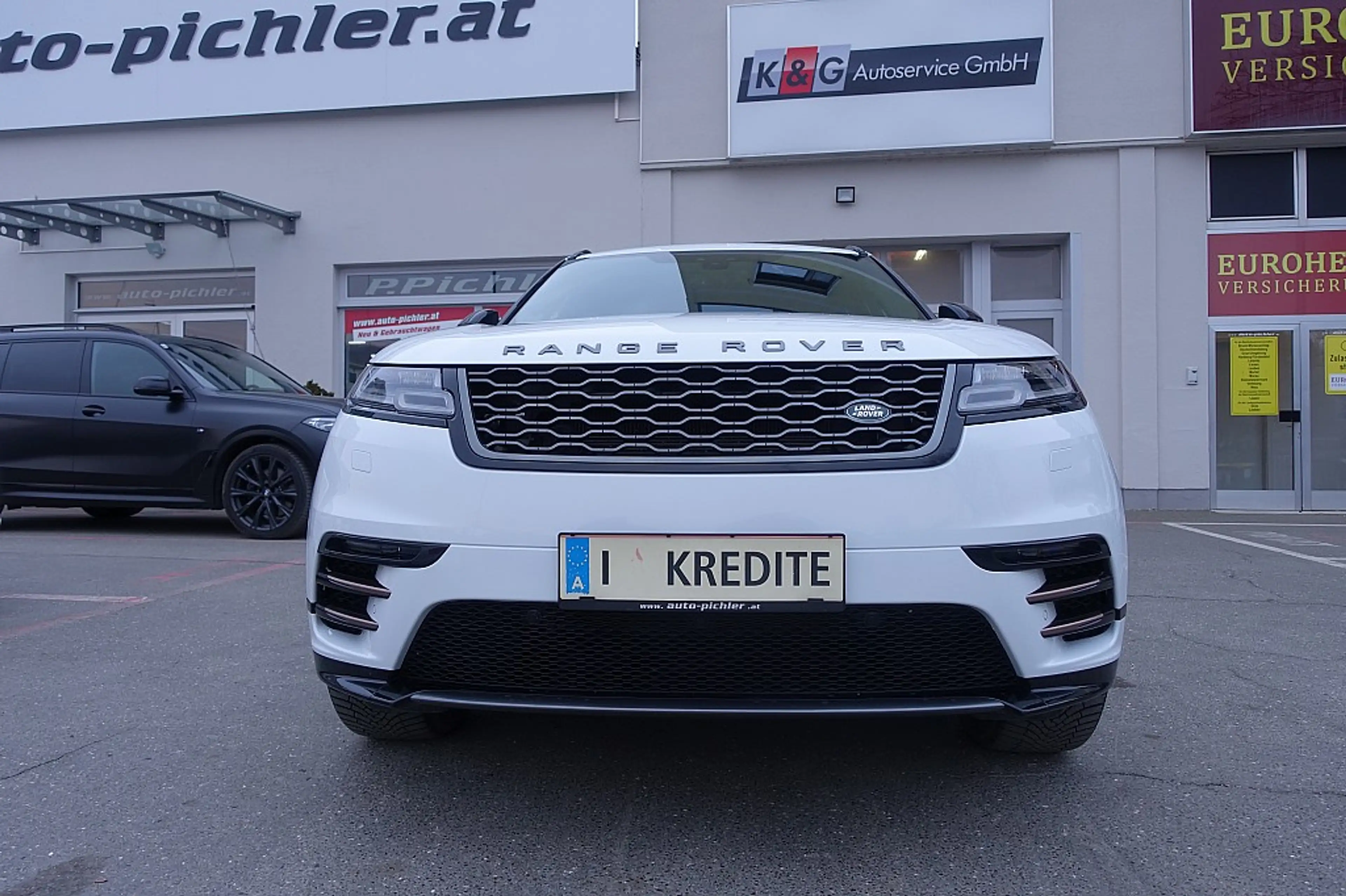 Land Rover Range Rover Velar R-Dynamic S 2,0 Allrad Aut. — photo 2
