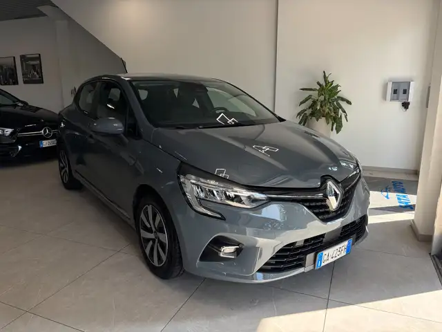 2021 Renault Clio in Grey for sale
