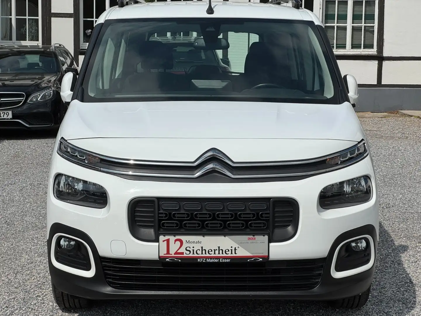 Citroen Berlingo Feel XL *1.Hand*Scheckheft*AHK* Blanc - 2