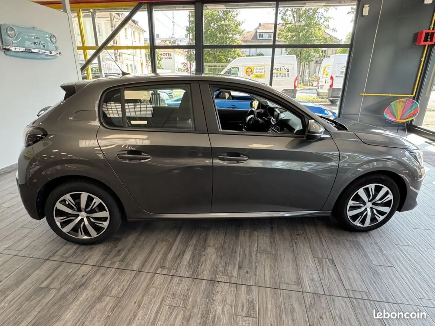 Peugeot 208 1.5 BlueHDi 100ch S&S Active 220,18E-Mois - 2