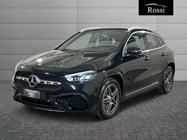 Mercedes-Benz GLA 180 d Automatic