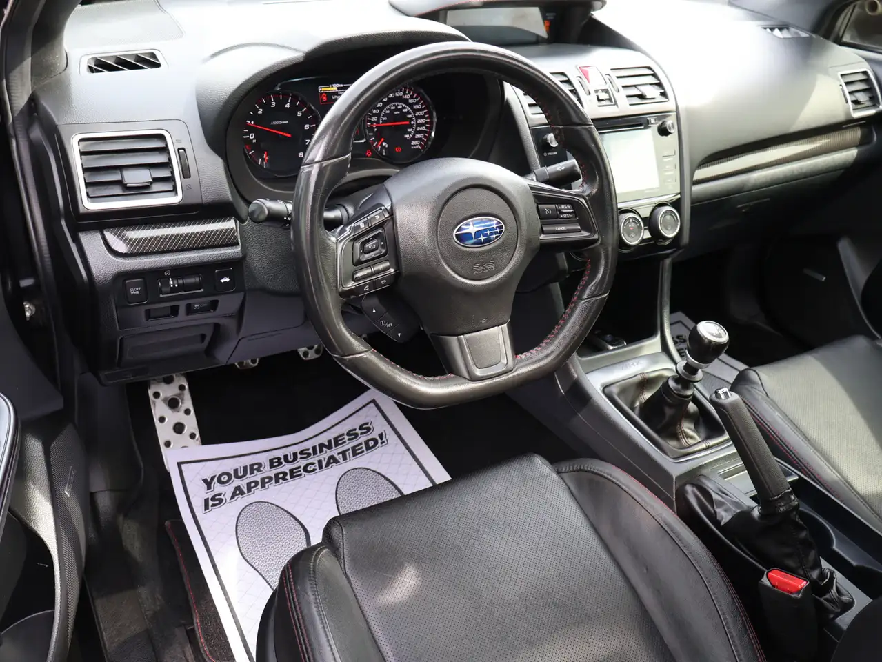Subaru WRX снимка Subaru WRX