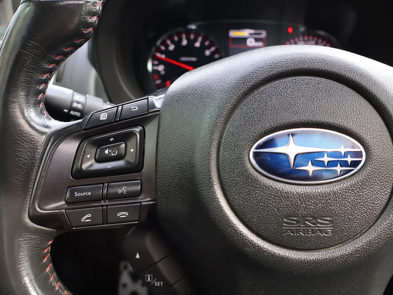 Subaru WRX снимка Subaru WRX