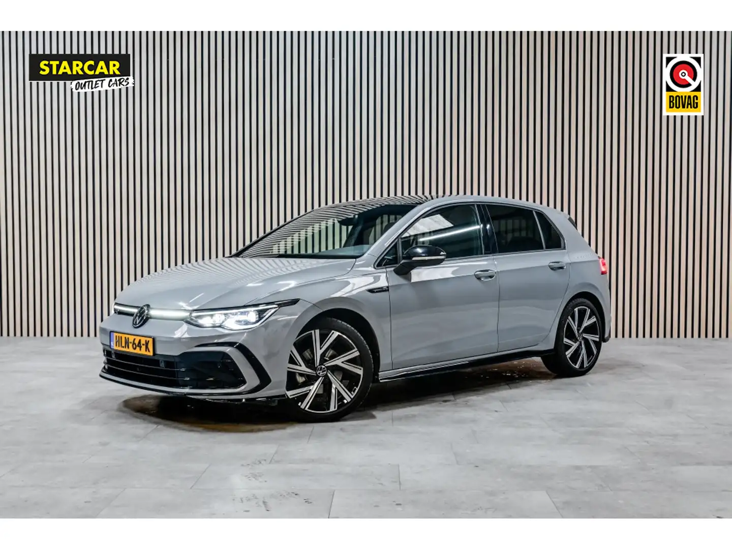 Volkswagen Golf 1.5 eTSI R-Line | PANO | STOELVERWARMING Grijs - 1