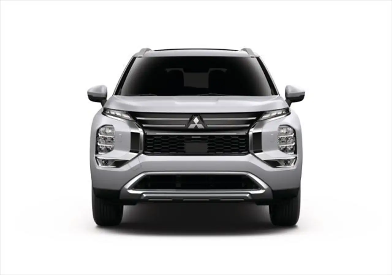 Mitsubishi Outlander снимка Mitsubishi Outlander