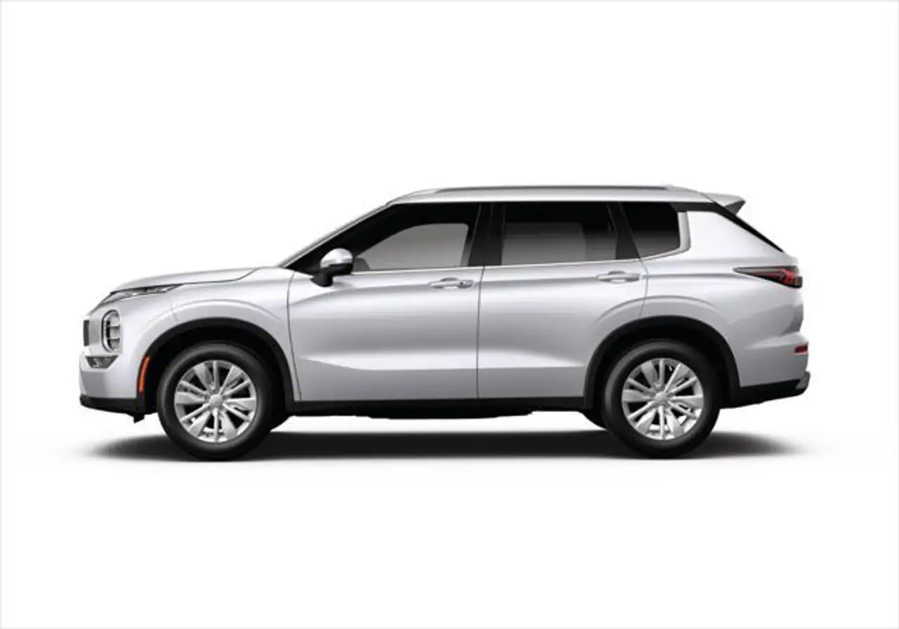 Mitsubishi Outlander снимка Mitsubishi Outlander