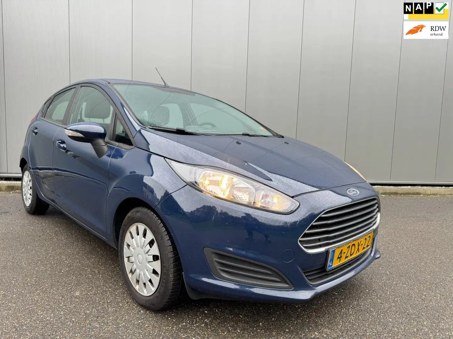 Ford Fiesta 1.6 TDCi Lease Style NAVI AIRCO Bleu - 1