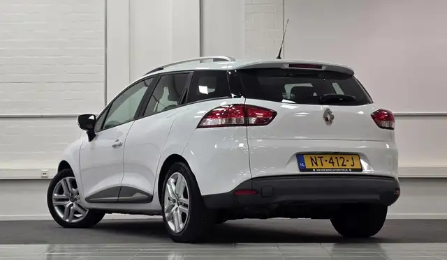 Renault Clio view 6