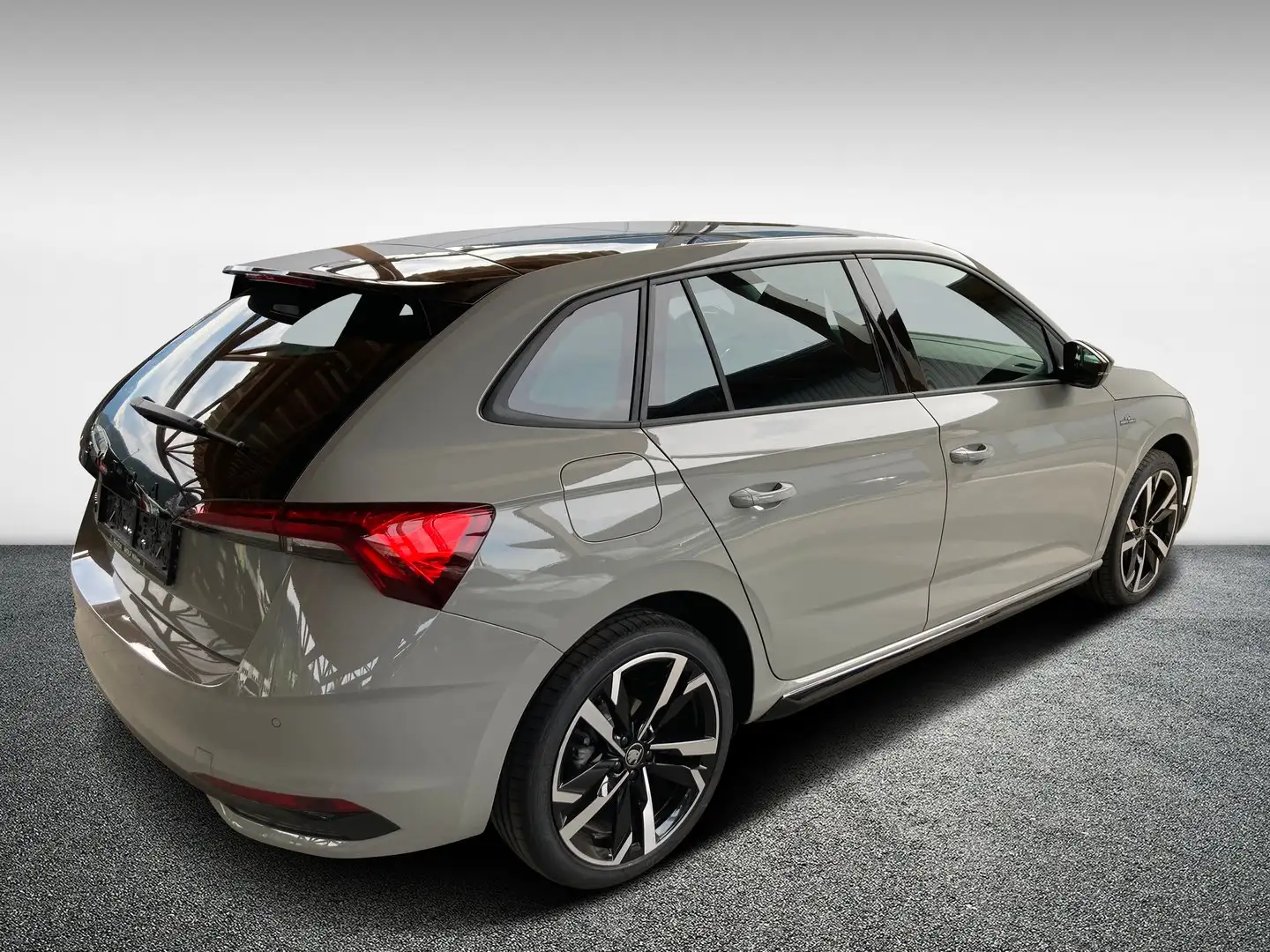 Skoda Scala Monte Carlo TSI DSG Grau - 2