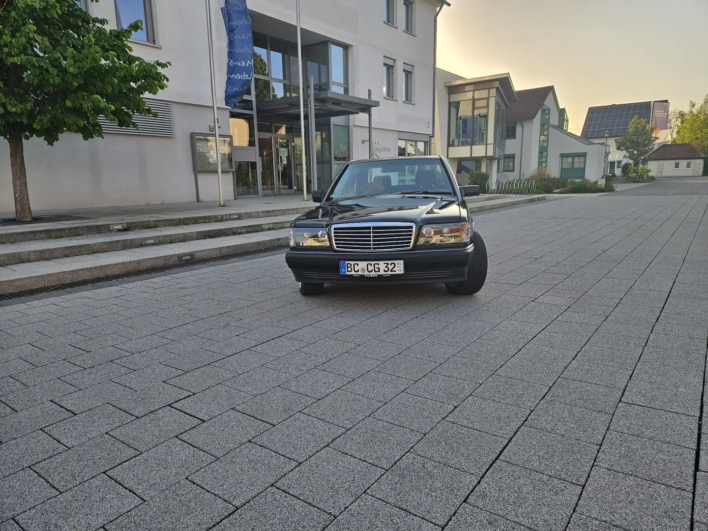 Mercedes-Benz 190 E 2.6/3.0 - 2