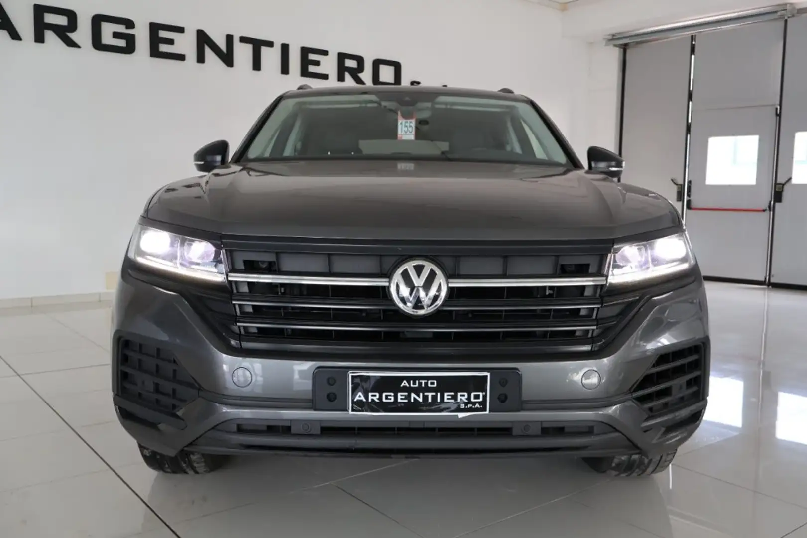 Volkswagen Touareg 3.0 V6 TDI SCR Black Style soli 58.895 km!!!!!! Gris - 2