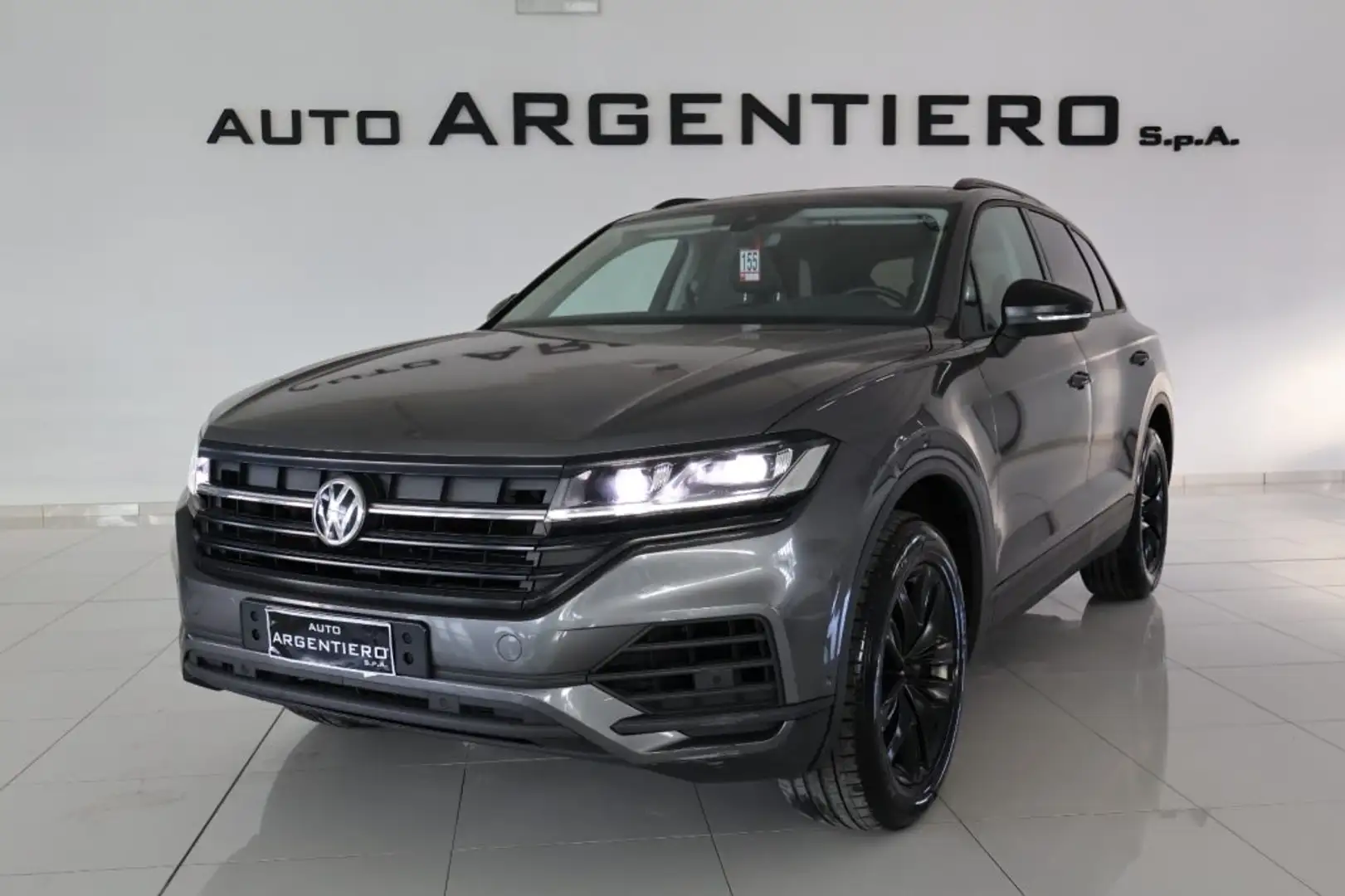 Volkswagen Touareg 3.0 V6 TDI SCR Black Style soli 58.895 km!!!!!! Gris - 1