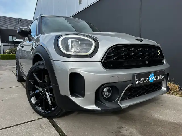 Mini Cooper Se view 6