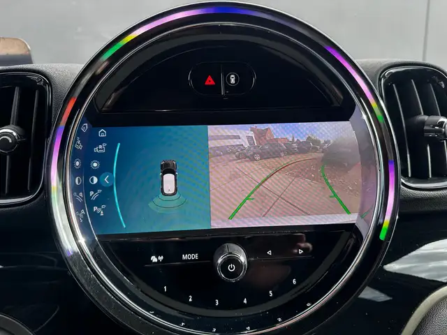 Mini Cooper Se view 14