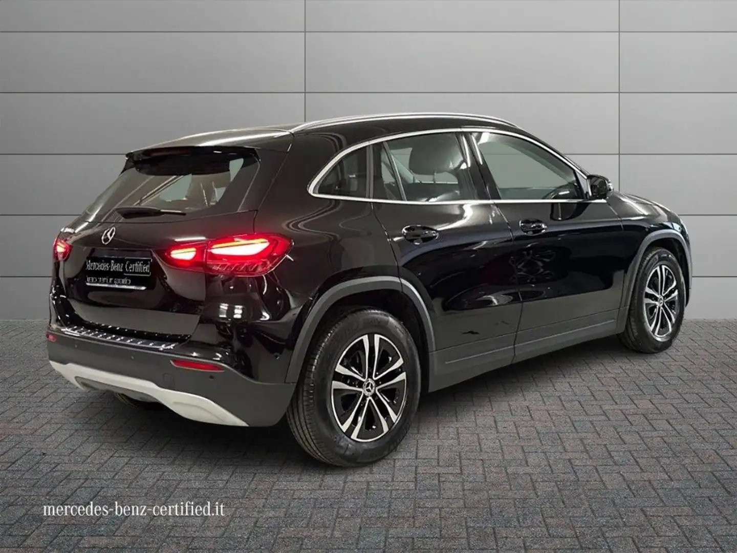 Mercedes-Benz GLA 180 d Automatic Advanced Nero - 2