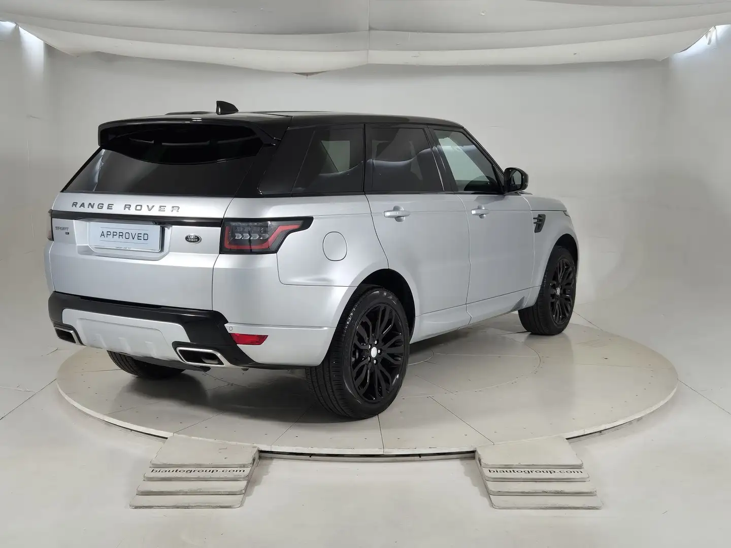 Land Rover Range Rover Sport II 2018 Die. 3.0d i6 mhev HSE Dynamic 249cv a Grigio - 2