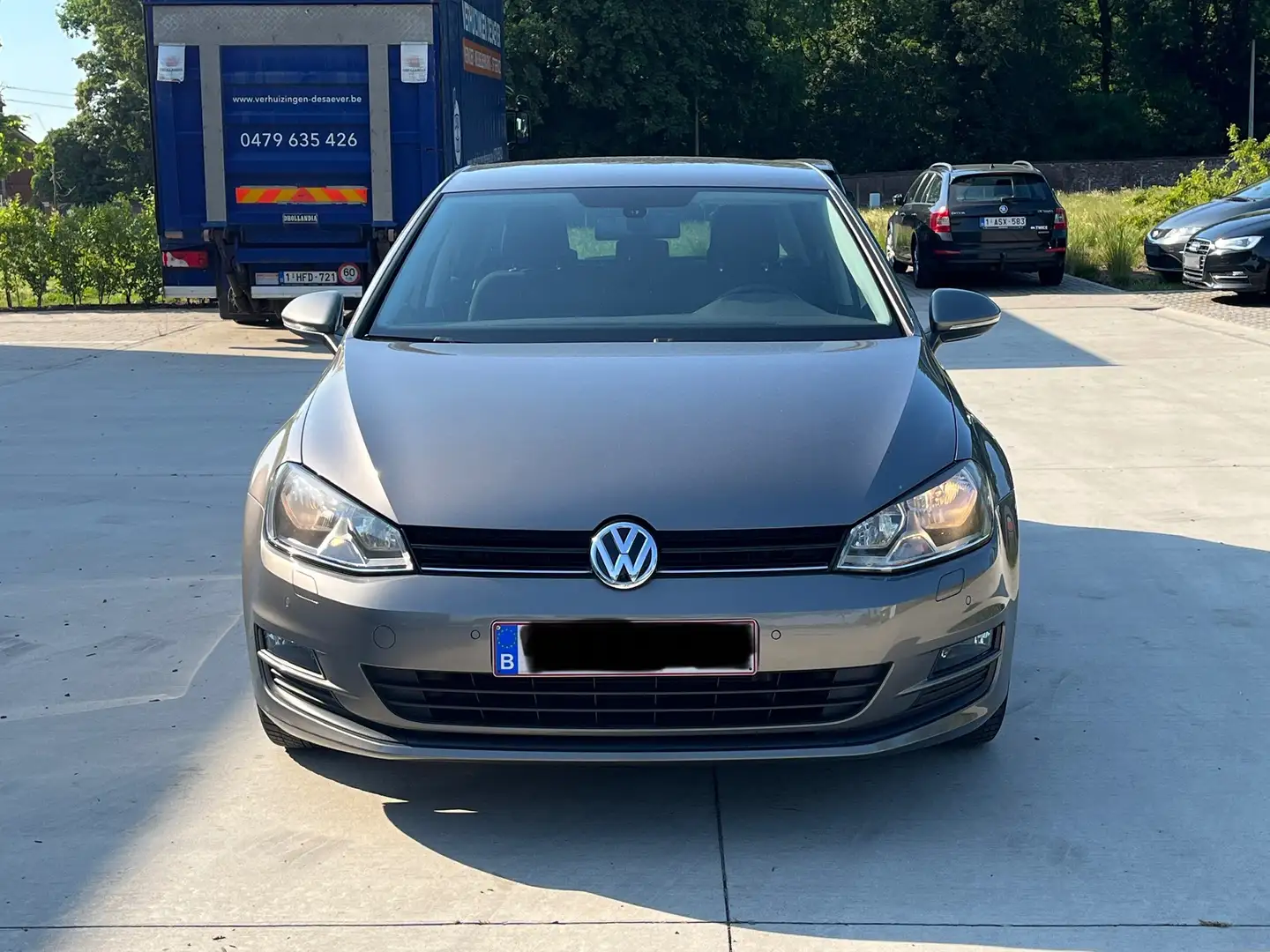 Volkswagen Golf 1.2 - trekhaak - zetelverwarming - parkeersensoren Gris - 1