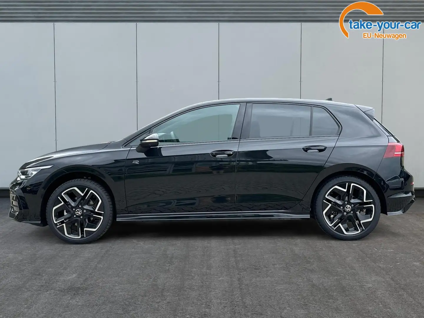 Volkswagen Golf R-Line Limited 360° KAMERA+LED-PLUS+SHZ+ACC+18"... Negru - 2