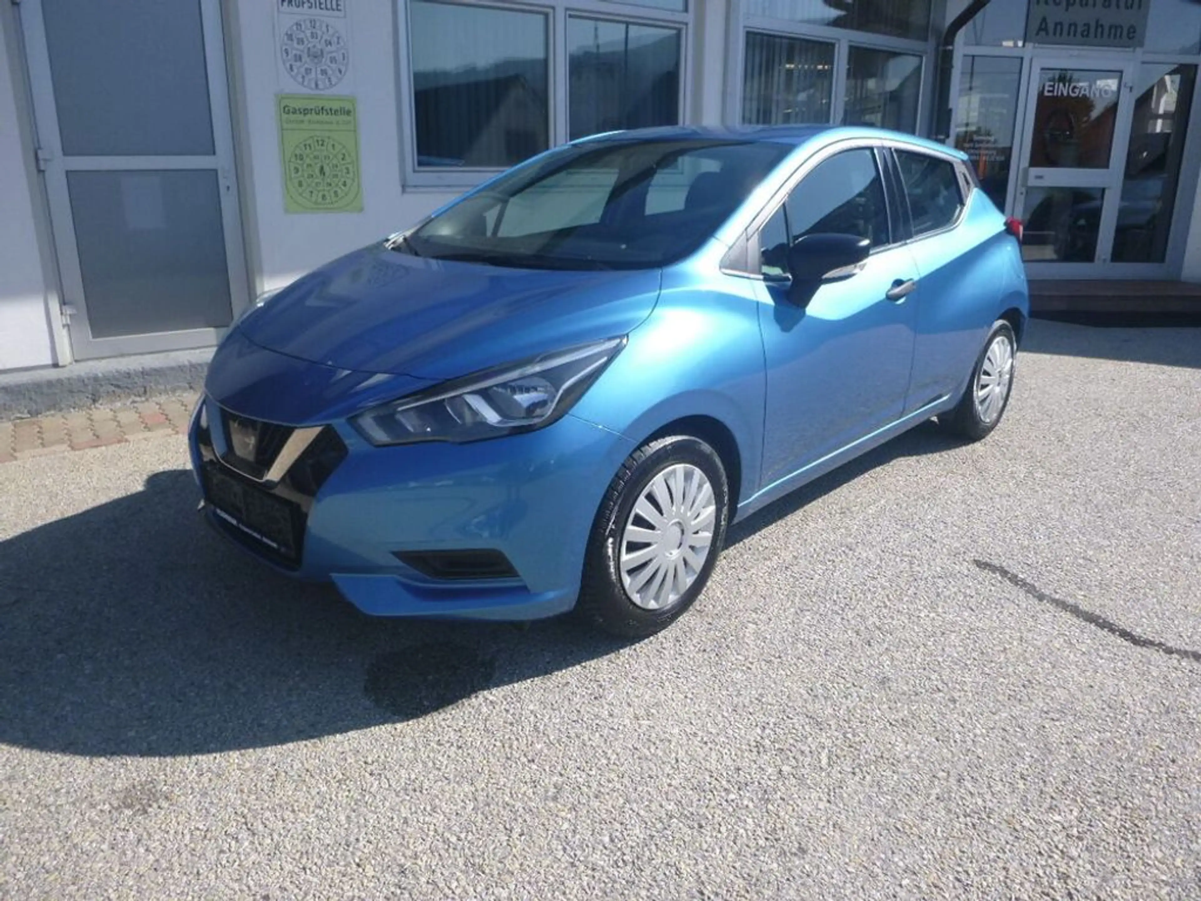 Nissan Micra Visia