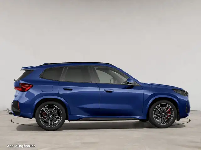 BMW X1 view 8