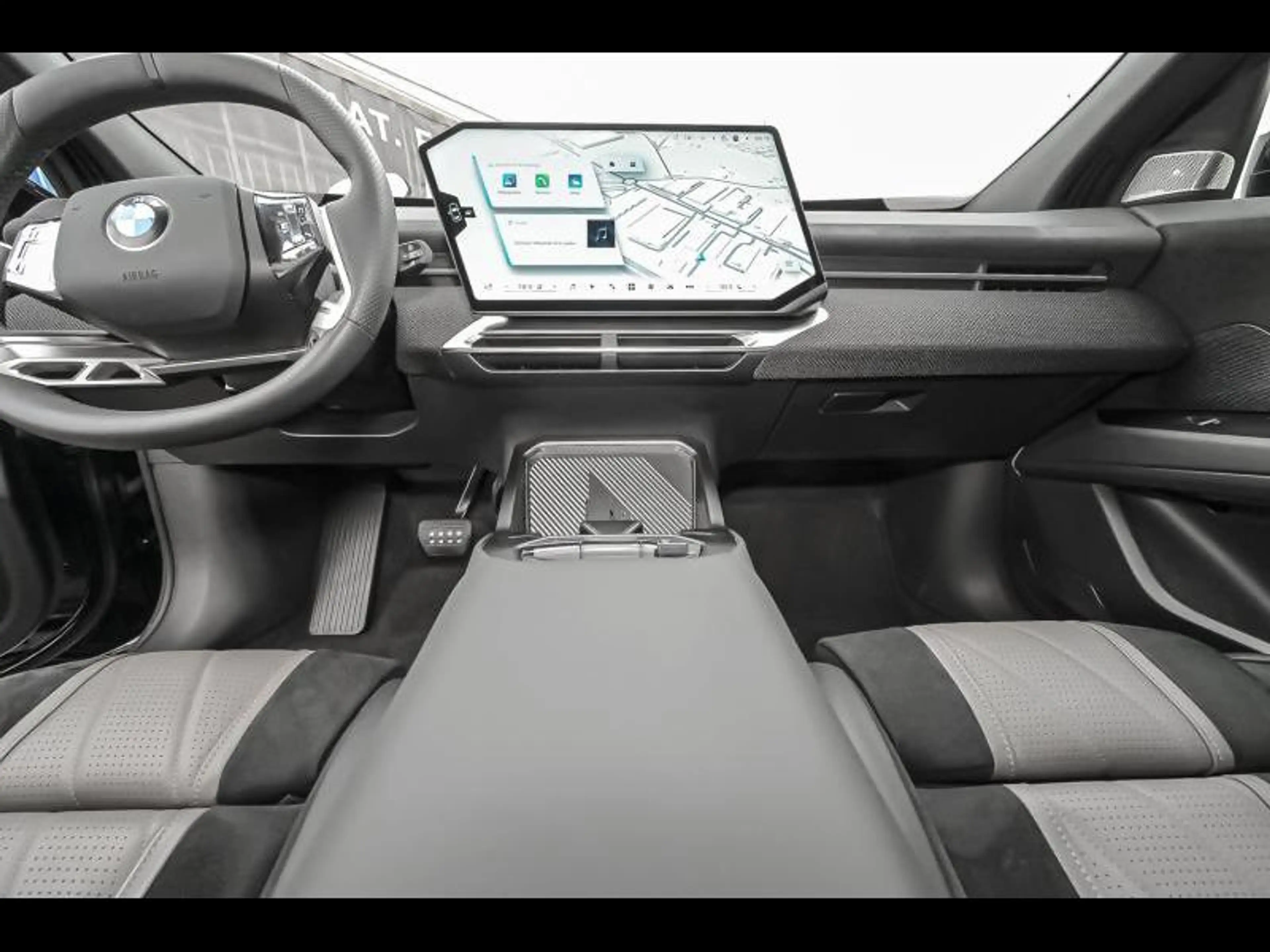 BMW iX3 xDrive50 — photo 7