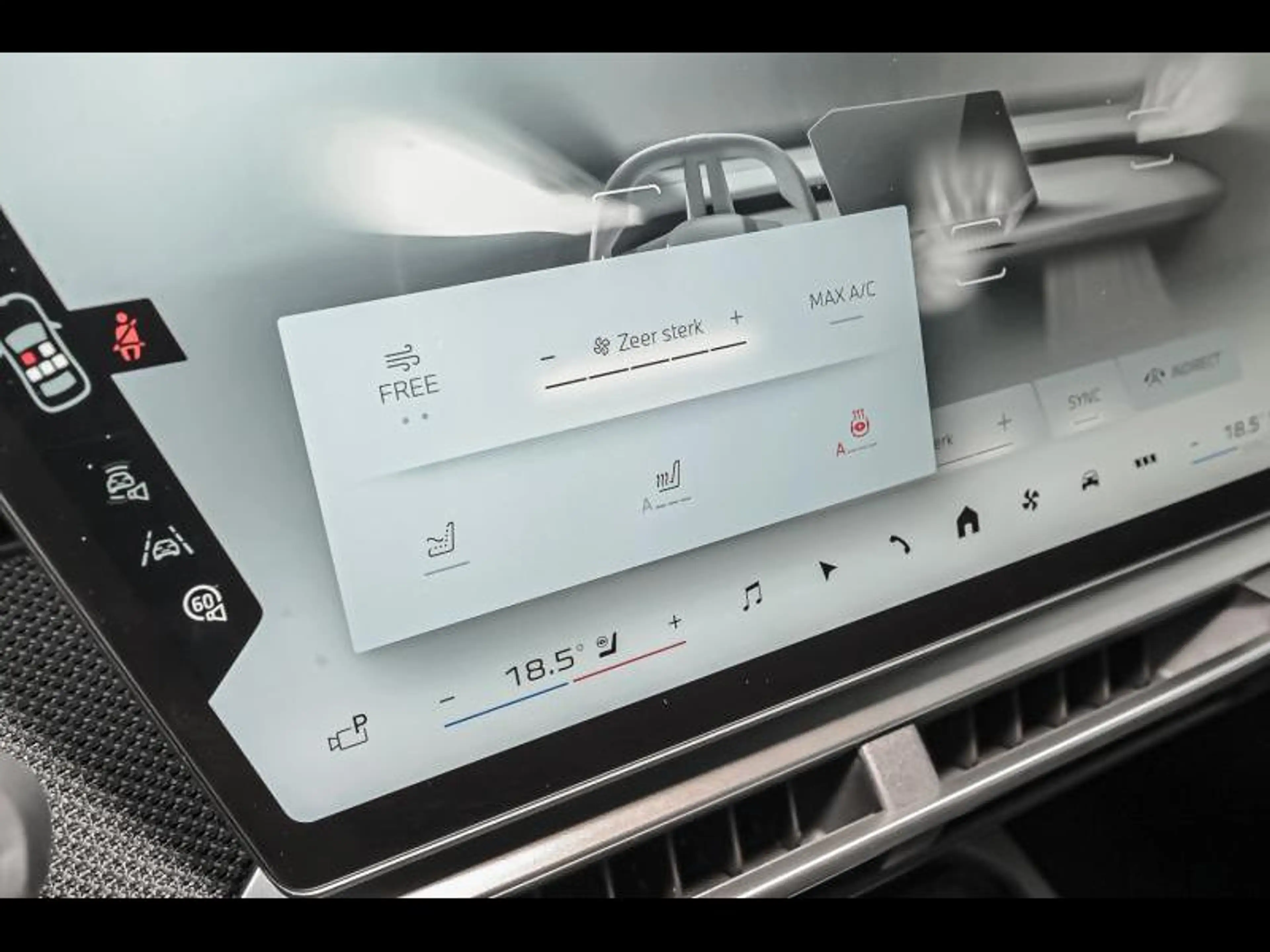 BMW iX3 xDrive50 — photo 11
