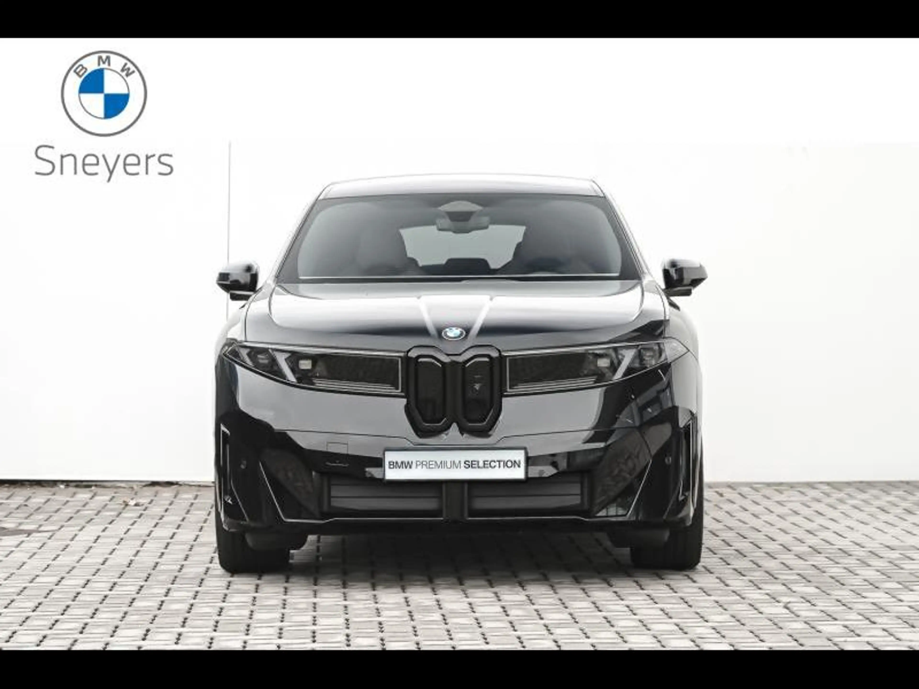 BMW iX3 xDrive50 — photo 2