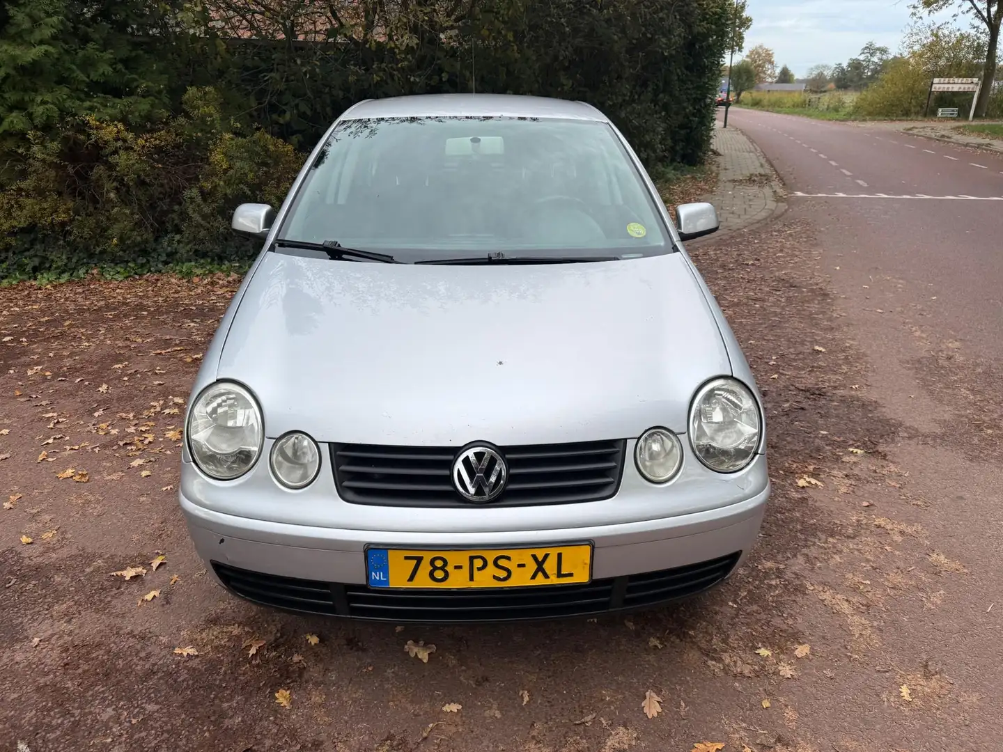 Volkswagen Polo 1.4-16V Athene / Airco / Apk / 5d / Lm / Aux Gris - 2