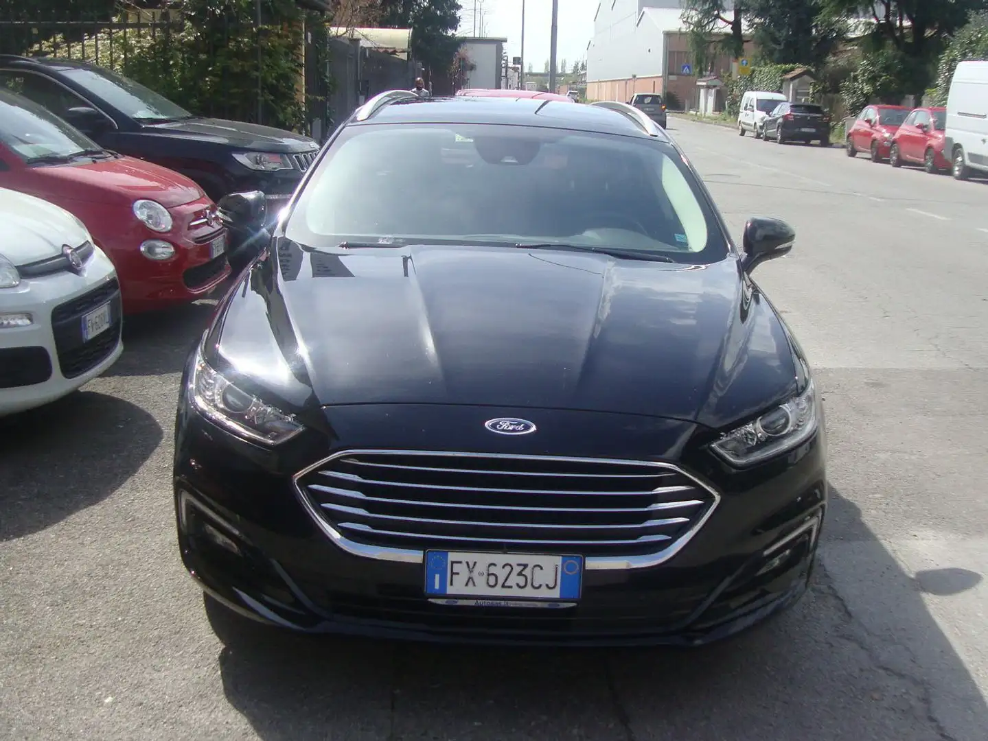 Ford Mondeo Mondeo SW 2.0 hybrid Titanium Business ecvt Fekete - 1