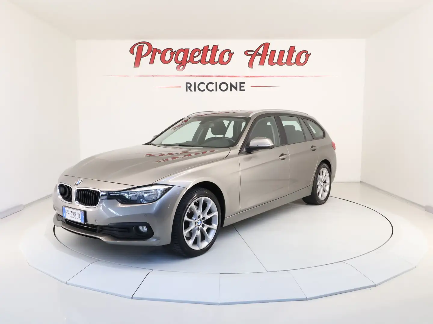 BMW 320 320d Touring xdrive Sport auto NAVI TAGLIANDI BMW Grigio - 1