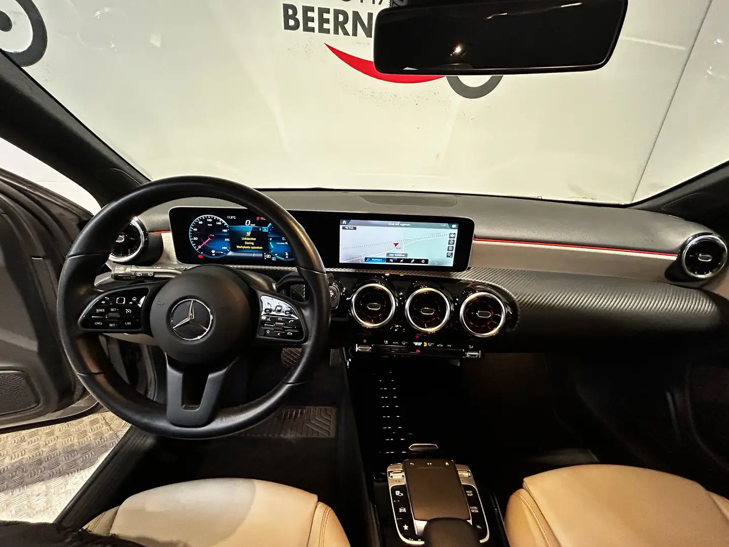 Mercedes-Benz A 180 Benzine Automaat/1e-eig/87000km/LED/Cam/Zetelverw Grijs - 2