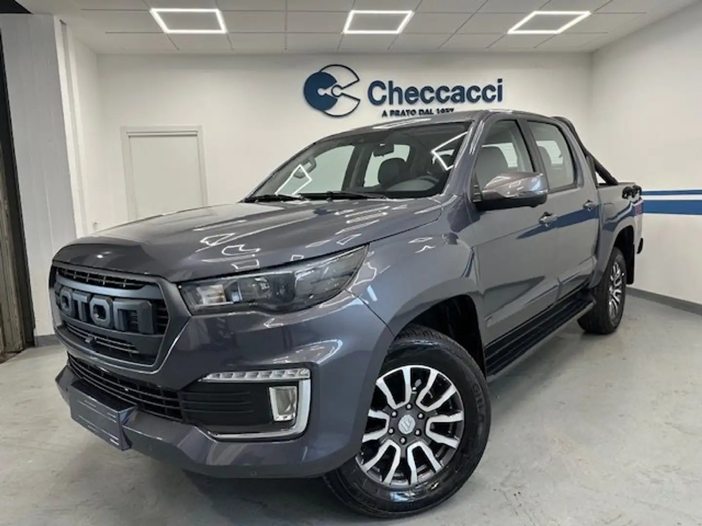 Foton Tunland G7 2.0 TDI * AUTOMATICO * Doppia Cabina 4WD AT8 Grigio - 1