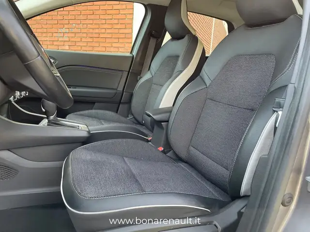 Renault Captur view 6