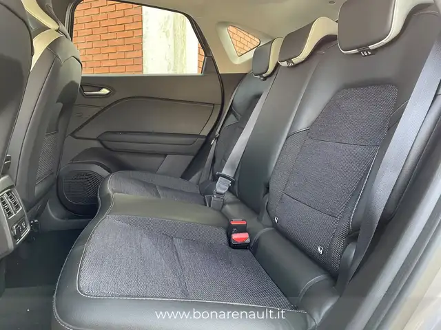 Renault Captur view 7