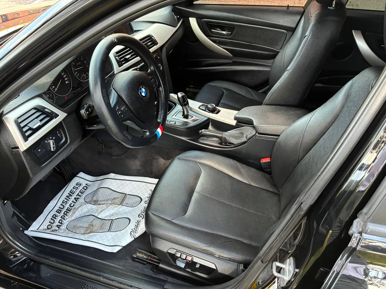 BMW 3 Series photo BMW 3 Series